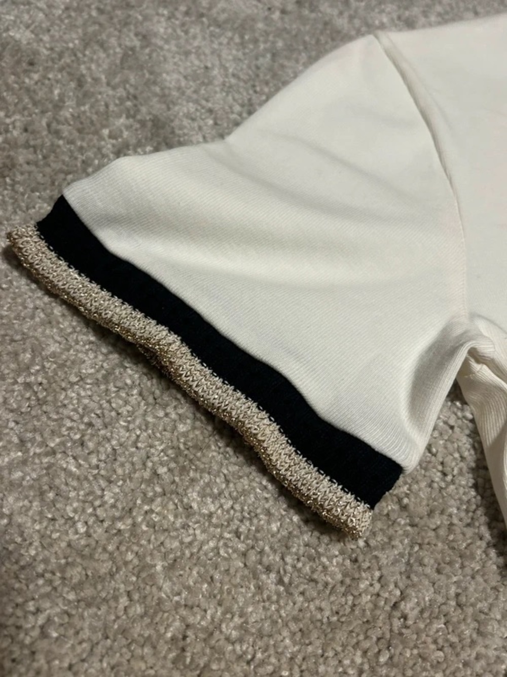 Zara Cream Short Sleeve Tee with Black Trim - Picture 4 of 5
